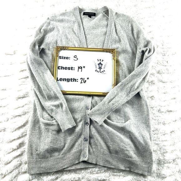 Banana Republic Women’s Small Merino Wool Cashmere Sweater Gray V-Neck Button Up - Picture 3 of 10